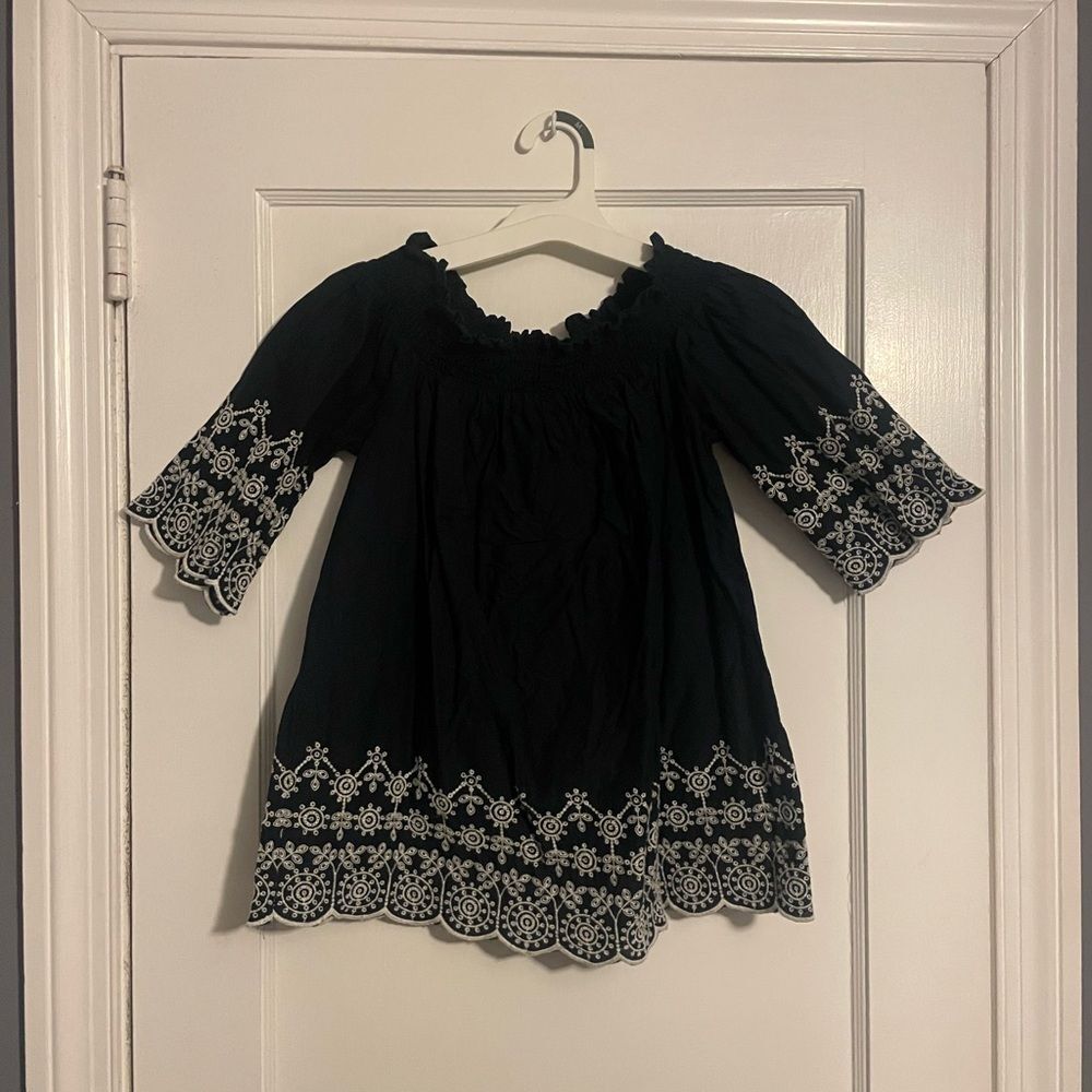 Abercrombie & Fitch Navy Blue Ruffled Top Size Small